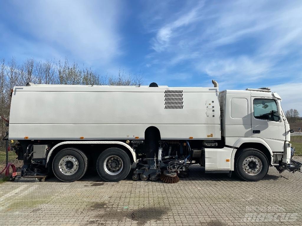 Volvo FM 500 Камиони за почистване