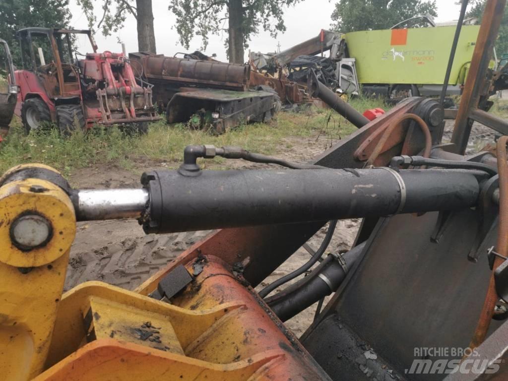 CAT 908H 2011r Колесни товарачи
