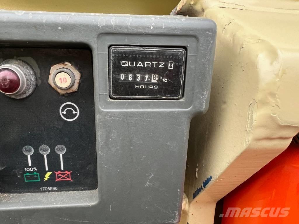 JLG 3246 ES Ножични работни платформи