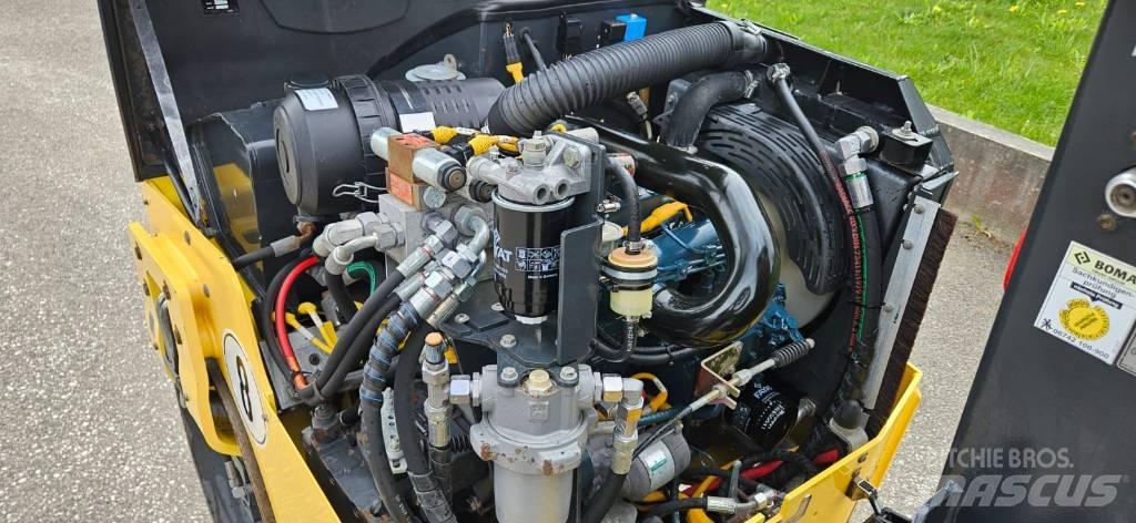 Bomag BW 100 AC Комбинирани ролки
