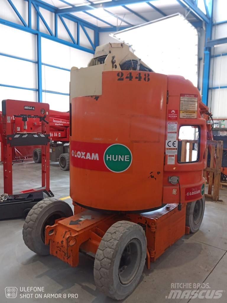 JLG E 300 AJP Съчленени стрелови подемници