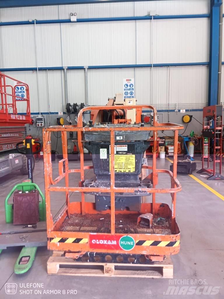 JLG E 300 AJP Съчленени стрелови подемници