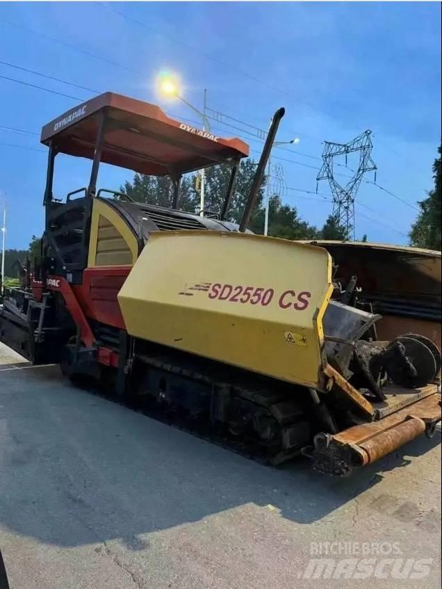 Dynapac sd2550 Машини за асфалт