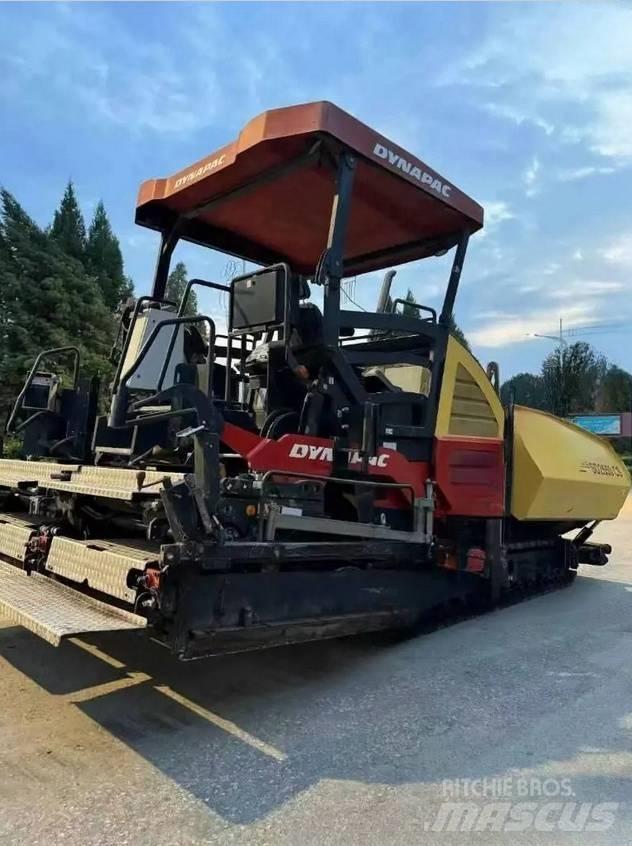 Dynapac sd2550 Машини за асфалт