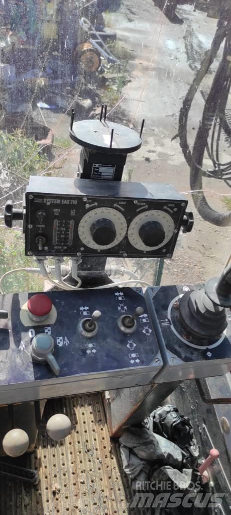 Atlas Copco ROC 812 Апаратура за повърхностна редова сеидба