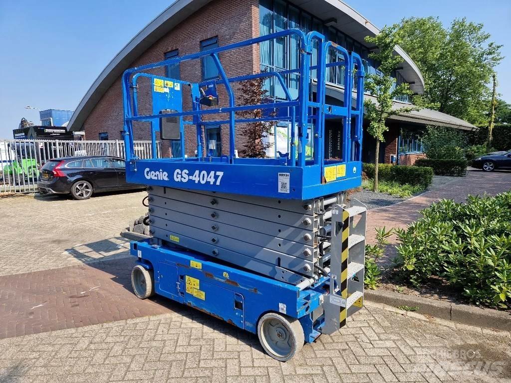 Genie GS-4047 Ножични работни платформи