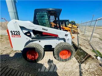 Bobcat S 220 Мини товарачи
