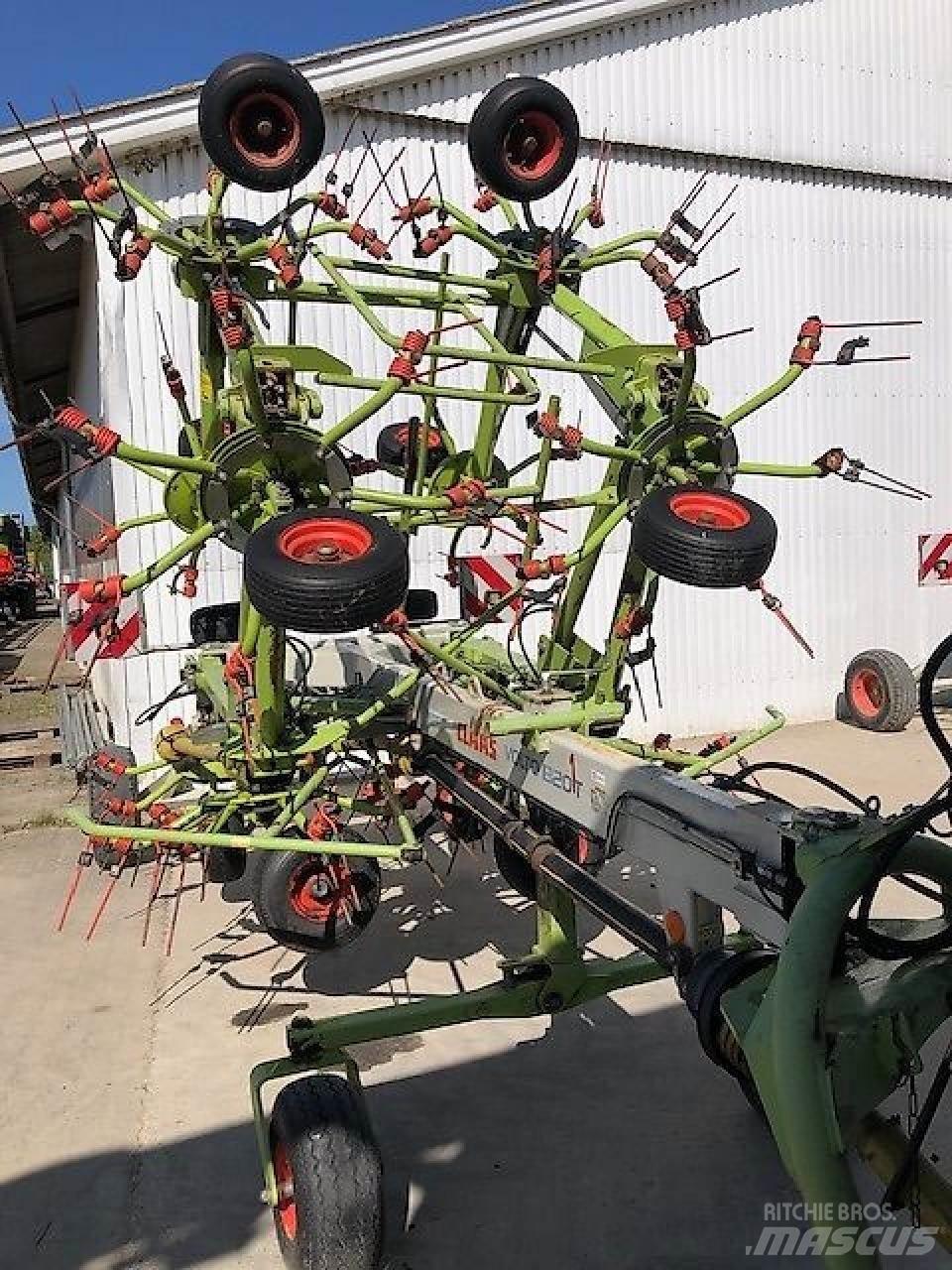 CLAAS Volto 1320 T Гребла и сенообръщачки