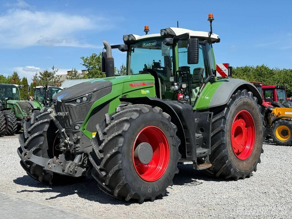 Fendt 942 Profi Plus Трактори