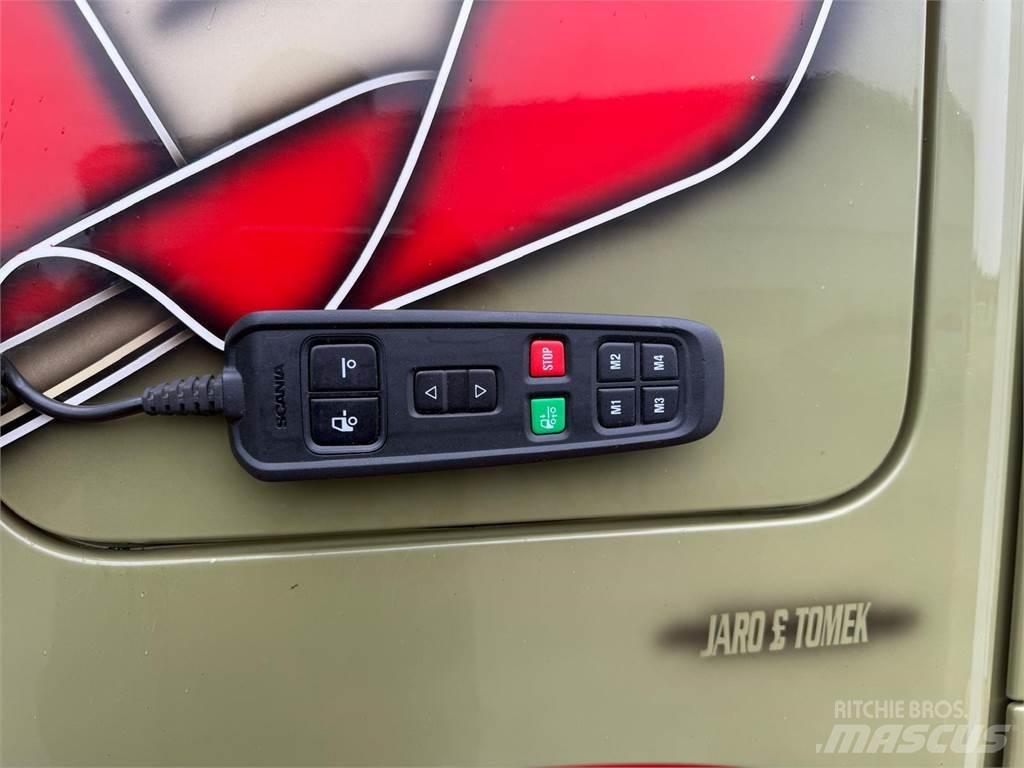 Scania P320 Каросерии
