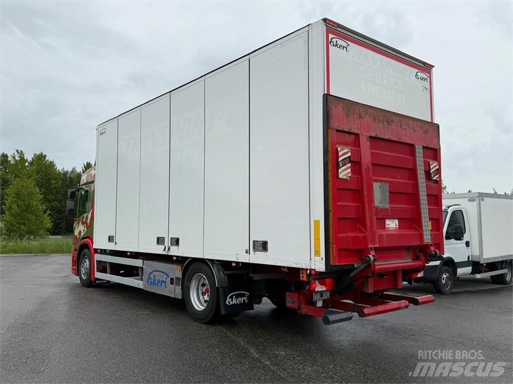 Scania P320 Каросерии