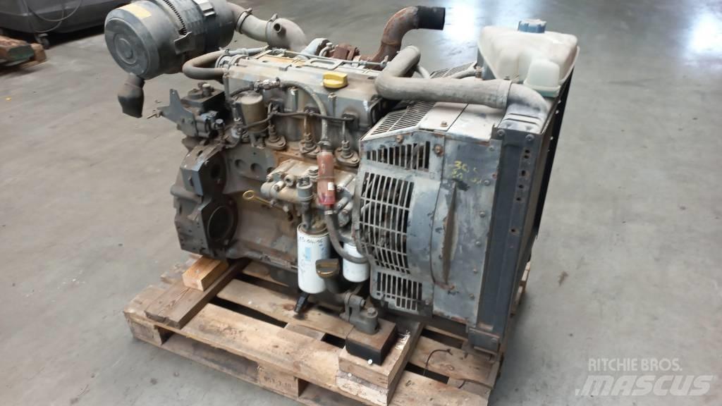 Deutz BF4M1012E Двигатели