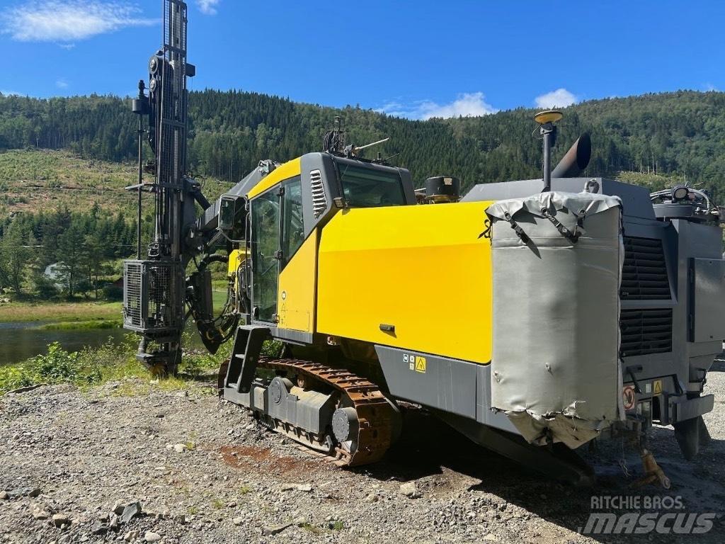 Epiroc Smartroc T40 Апаратура за повърхностна редова сеидба