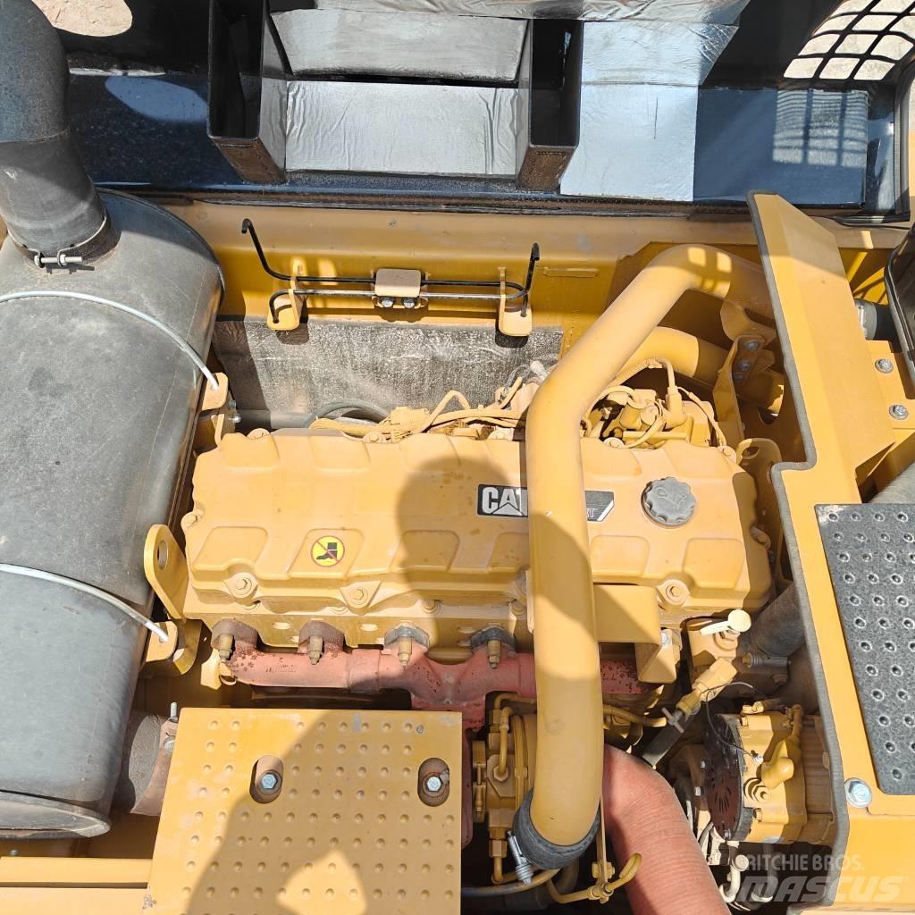 CAT 340 D L Верижен екскаватор