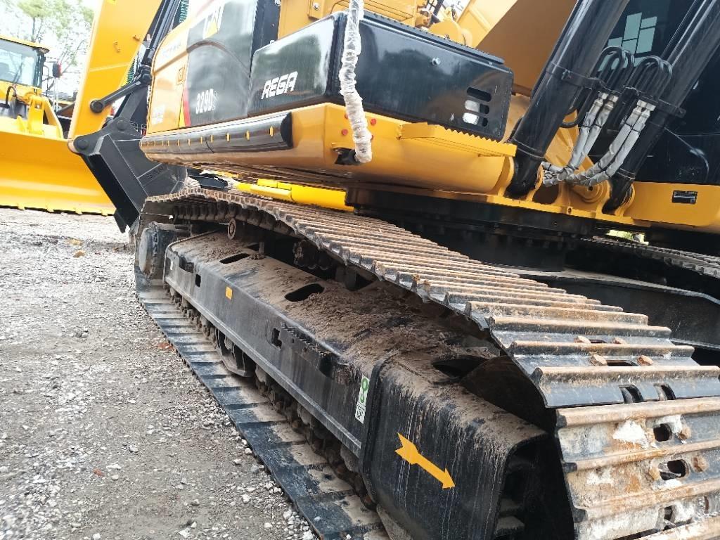 CAT 329 D2 Средни екскаватори 7т - 12т