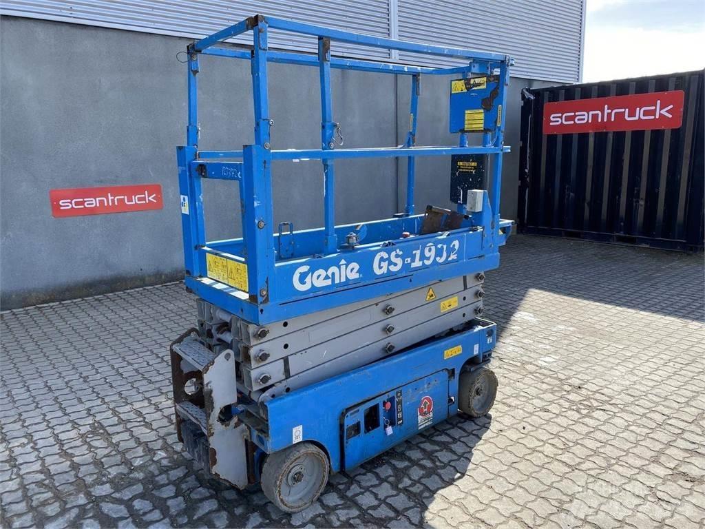 Genie GS1932 Ножични работни платформи