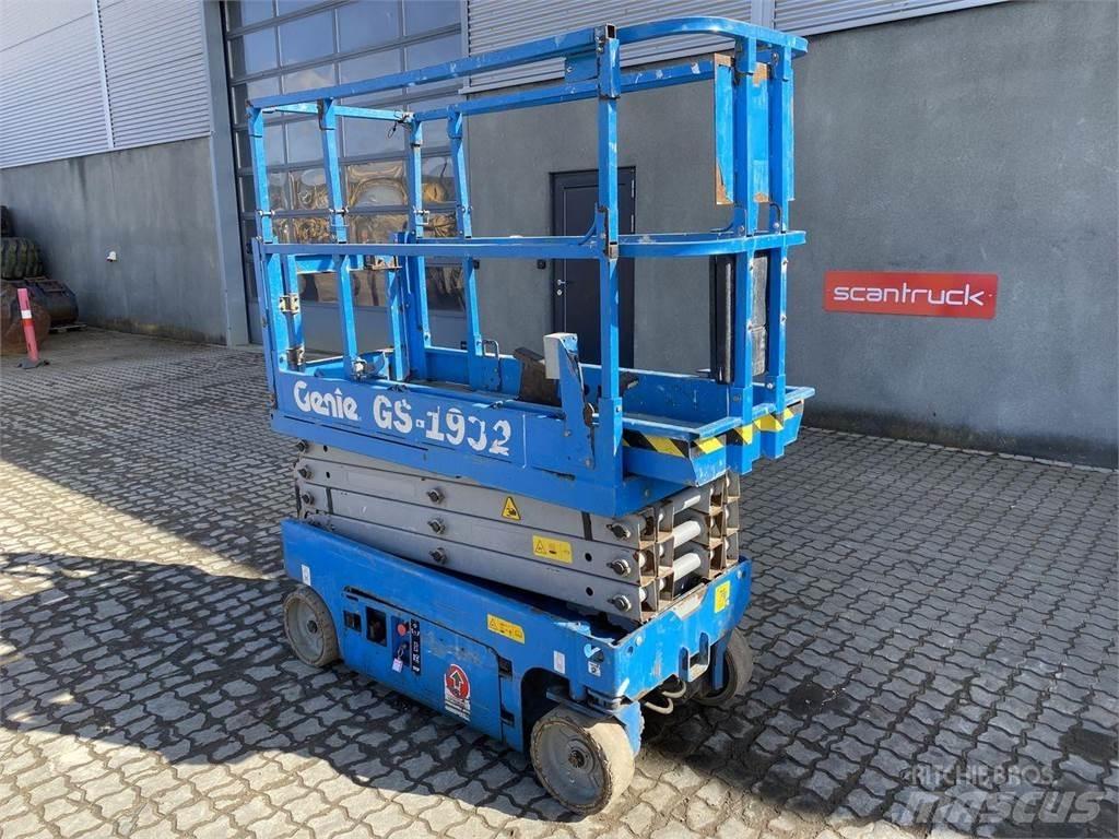 Genie GS1932 Ножични работни платформи