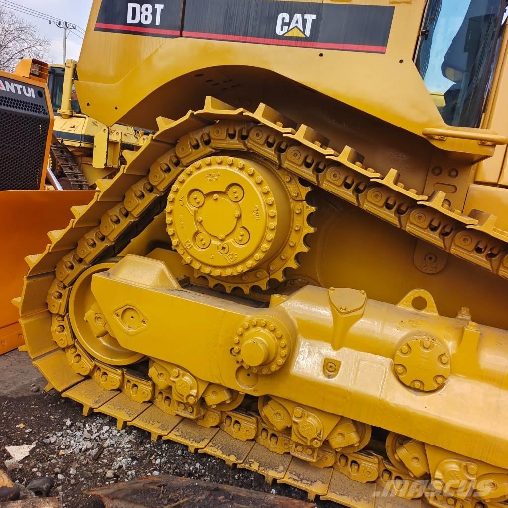CAT D 8 T Верижни булдозери
