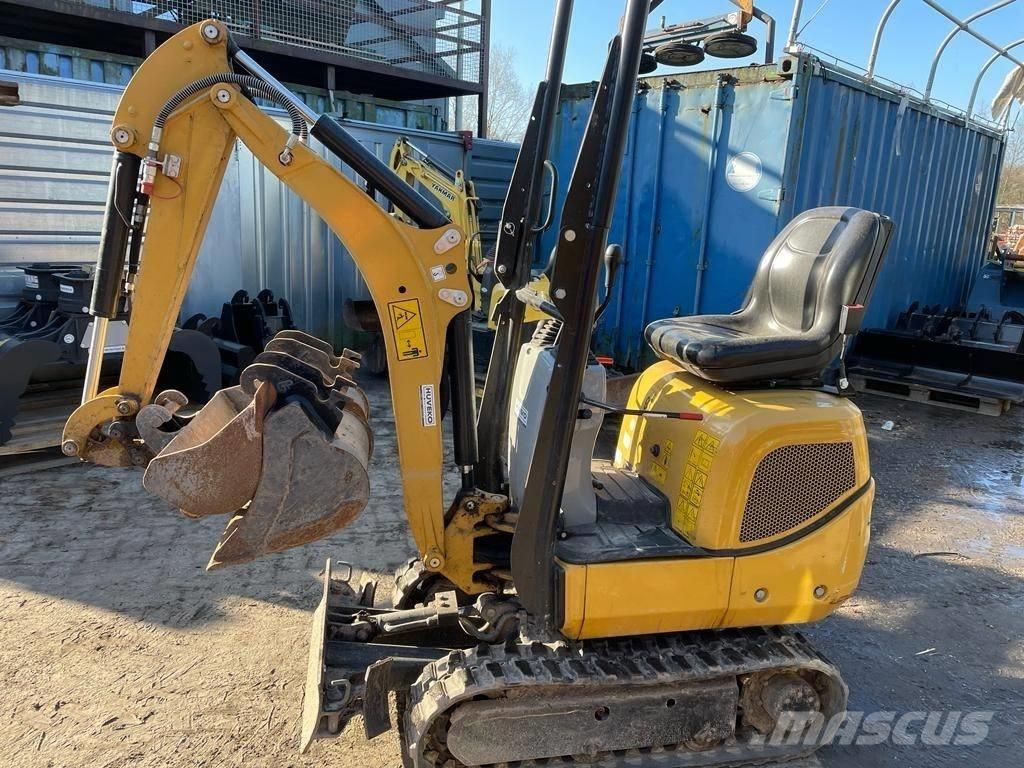 CAT 300.9 D Мини екскаватори < 7 т