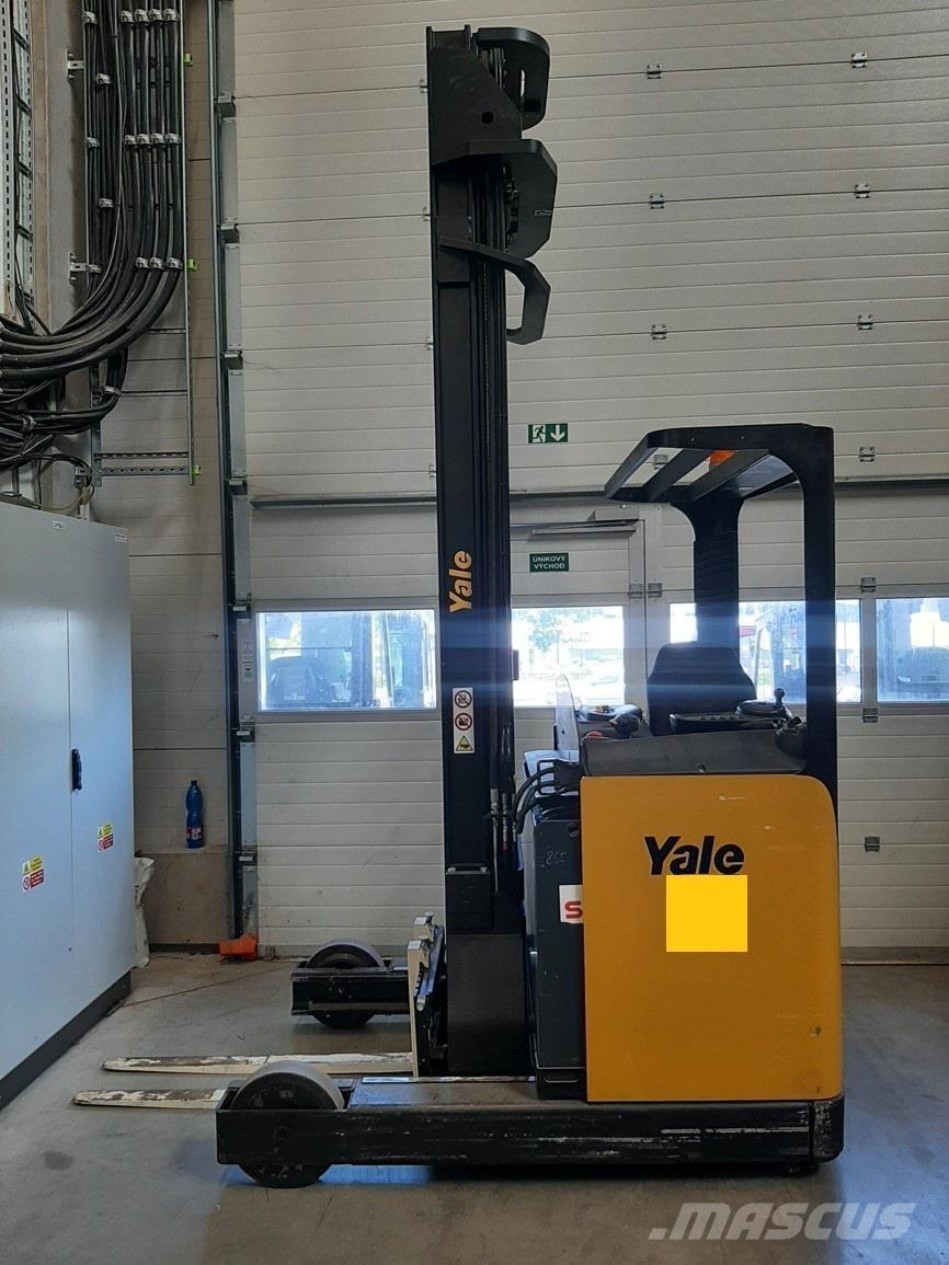 Yale MR16H Ретрак/ Високоповдигач с изместване на вилката напред