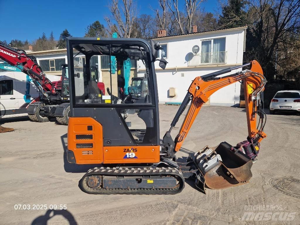 Hitachi ZX 19-6 Мини екскаватори < 7 т