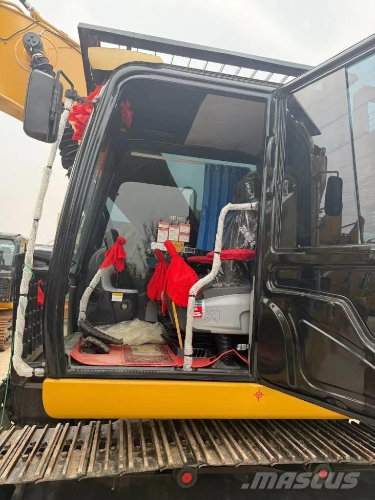 CAT 320 D Верижен екскаватор