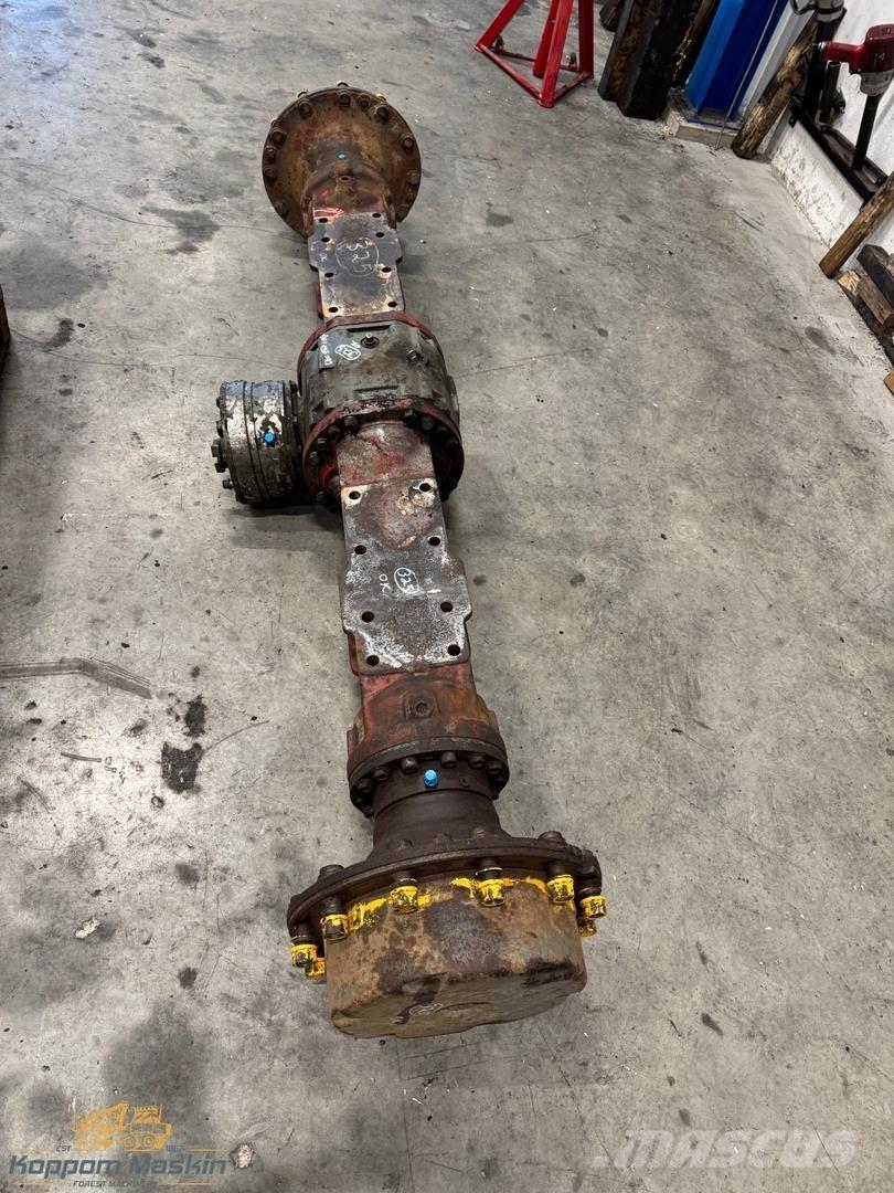 Ponsse PO 12 Предаване