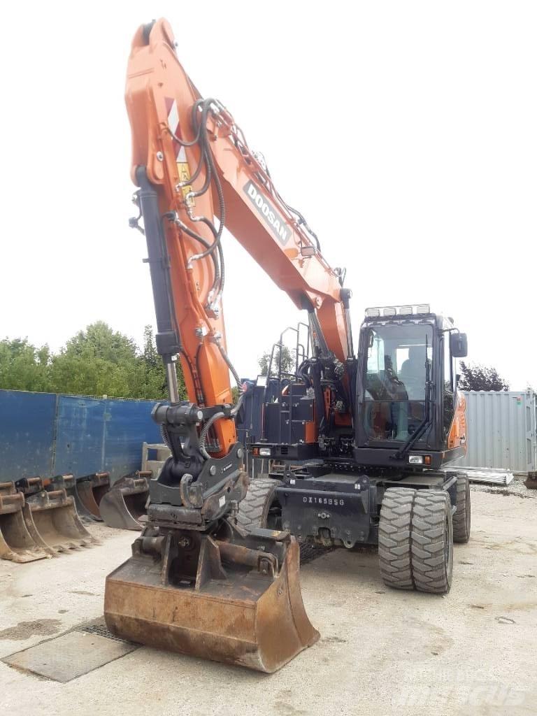 Doosan DX165 WR-7 Колесни екскаватори