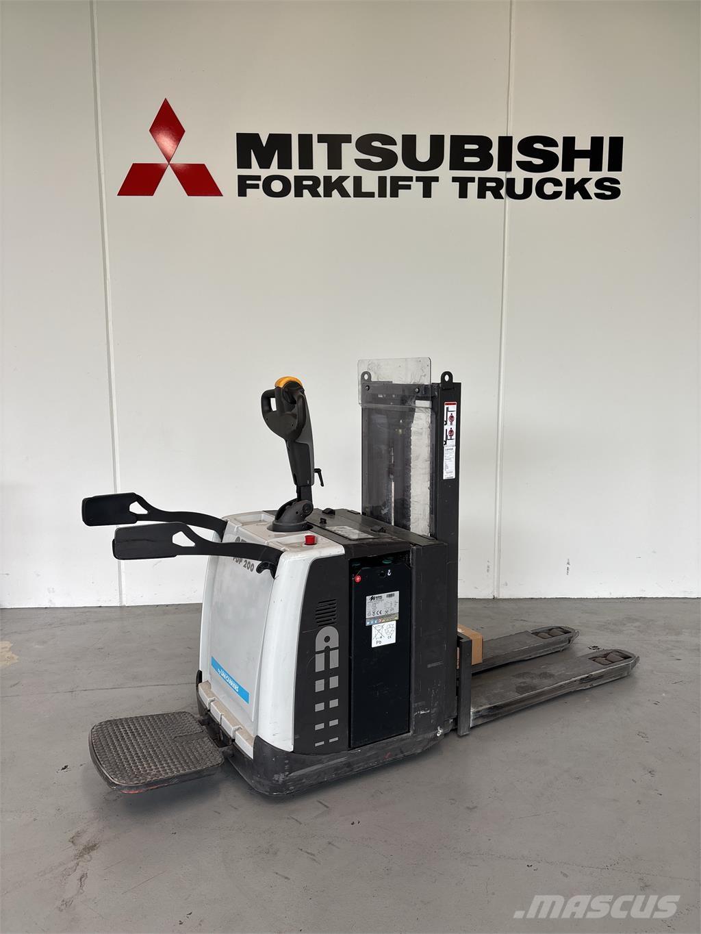 Atlet PDP200 Самоходни товарачи