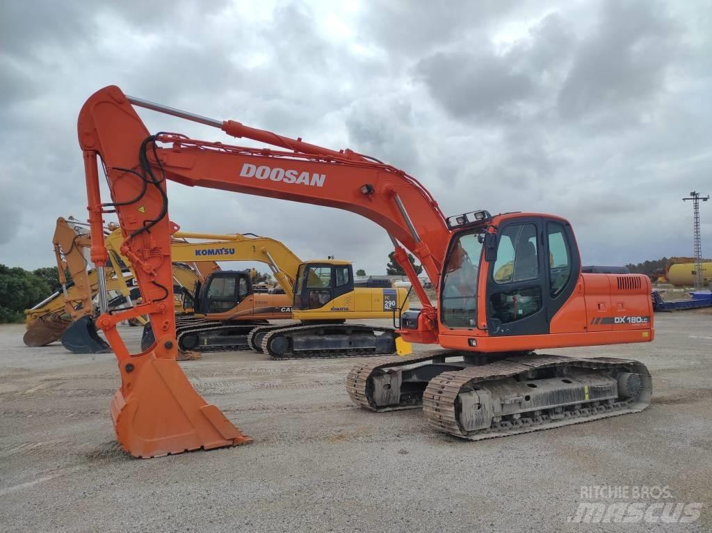 Doosan DX 180 LC Верижен екскаватор