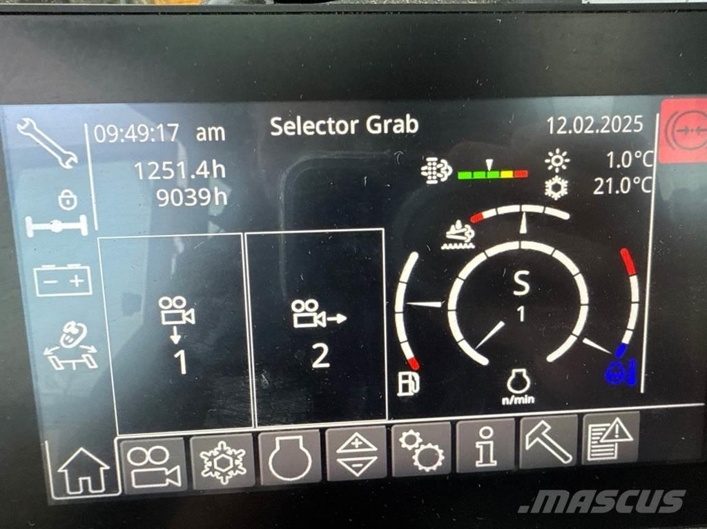 Liebherr LH 30 M Оператори на отпадъци/индустрия
