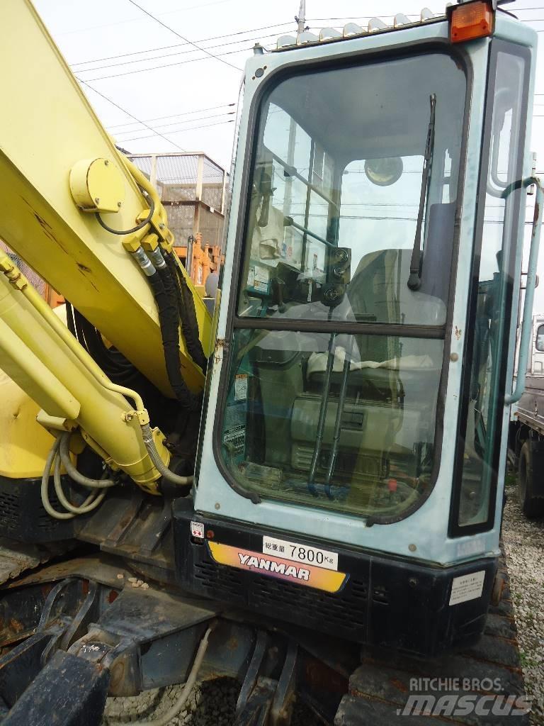 Yanmar B7-5A Средни екскаватори 7т - 12т