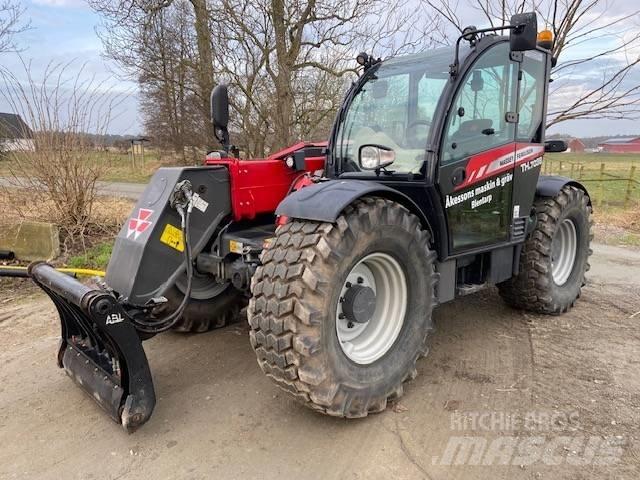 Massey Ferguson 7038 Други товарещи и копаещи и аксесоари