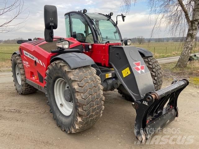 Massey Ferguson 7038 Други товарещи и копаещи и аксесоари
