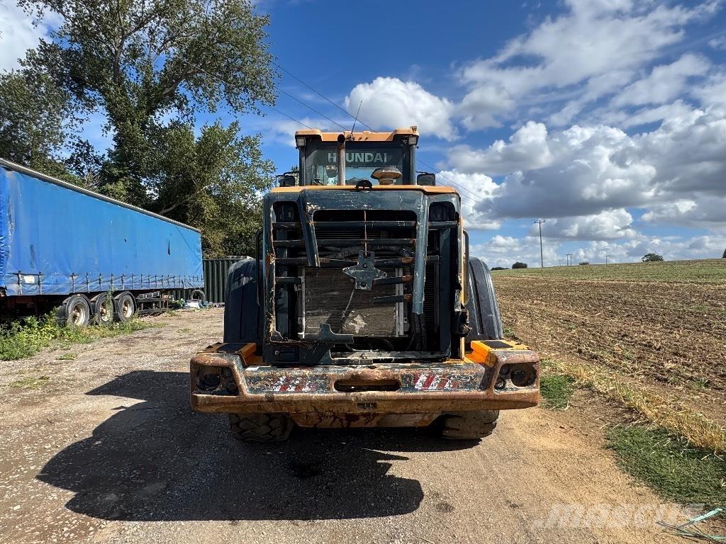 Hyundai HL 740-9 A Колесни товарачи