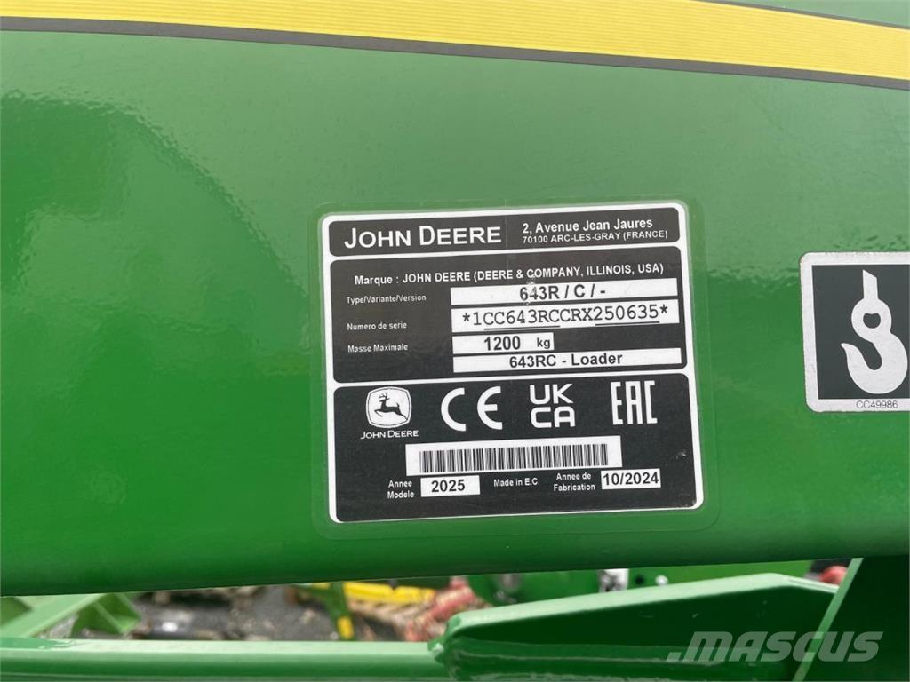 John Deere 643R Челни товарачи и багери