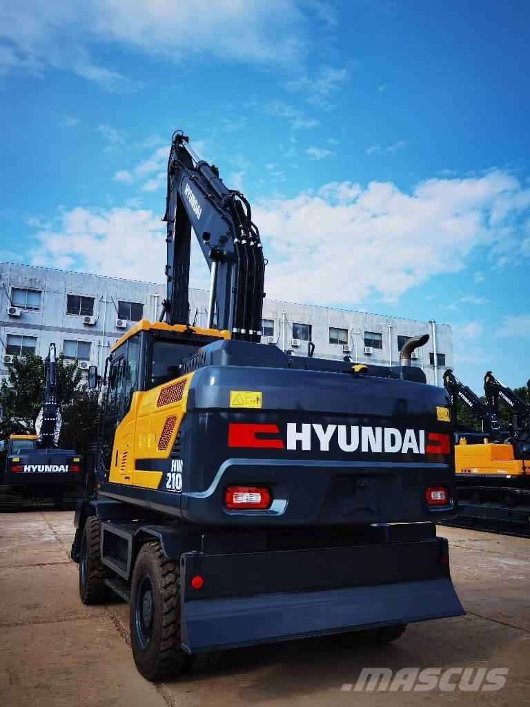 Hyundai HW 210 A Колесни екскаватори