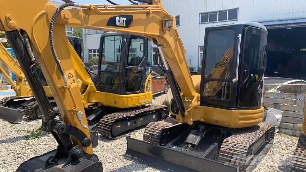 CAT 304 Верижен екскаватор