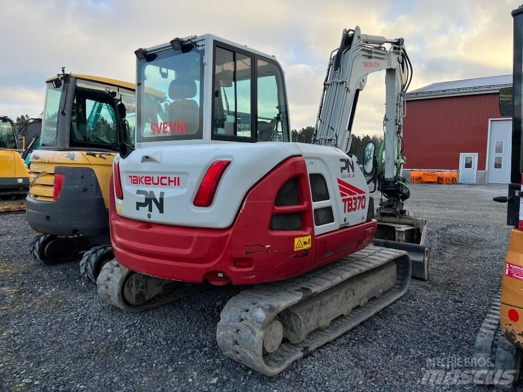 Takeuchi TB 370 Средни екскаватори 7т - 12т