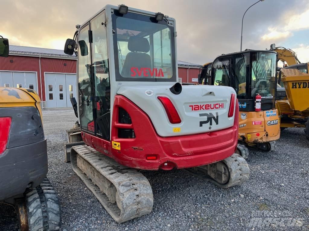 Takeuchi TB 370 Средни екскаватори 7т - 12т