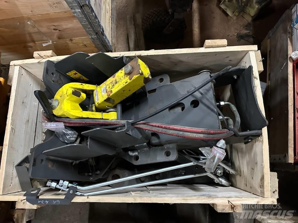 CLAAS Axion 800 Други аксесоари за трактори