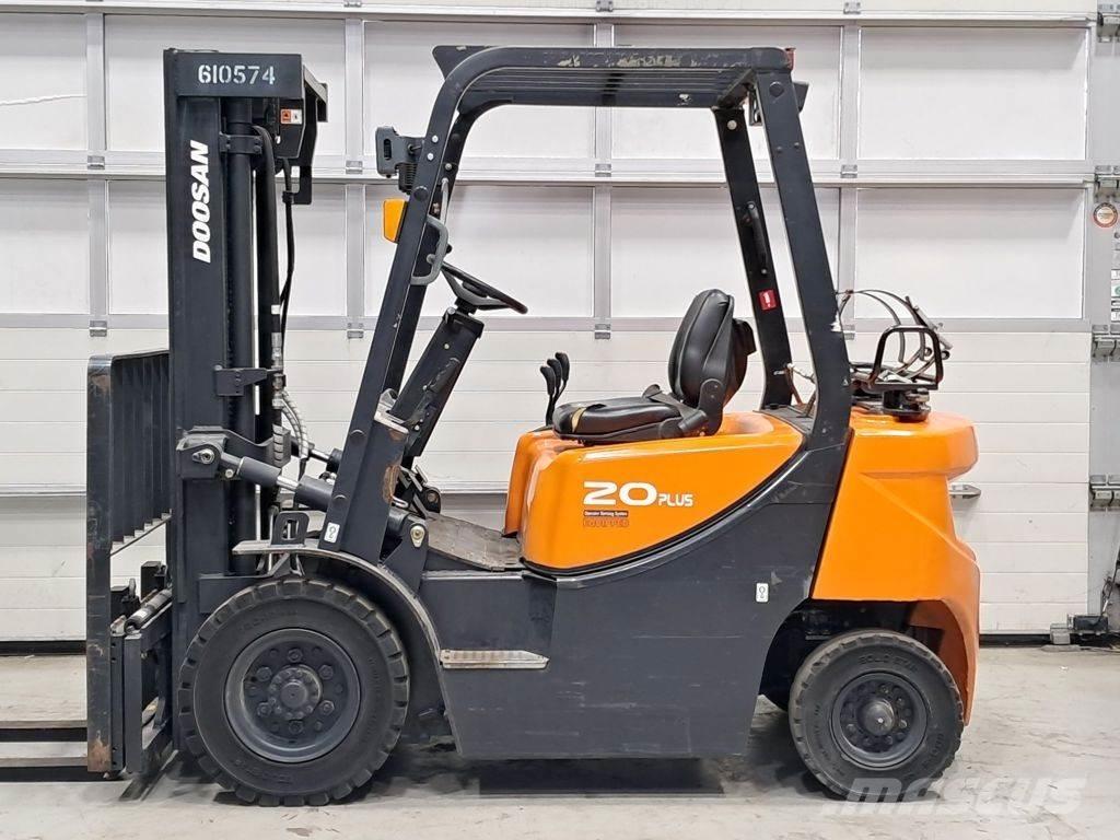 Doosan G20GP Камиони с АГУ