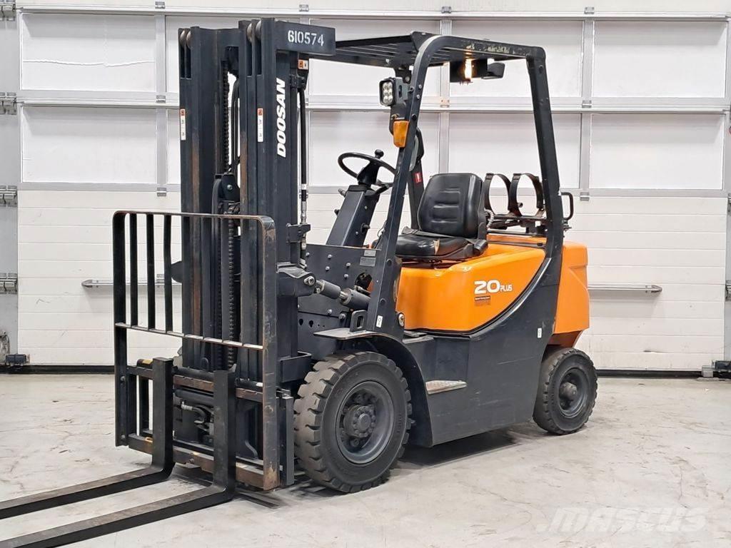 Doosan G20GP Камиони с АГУ