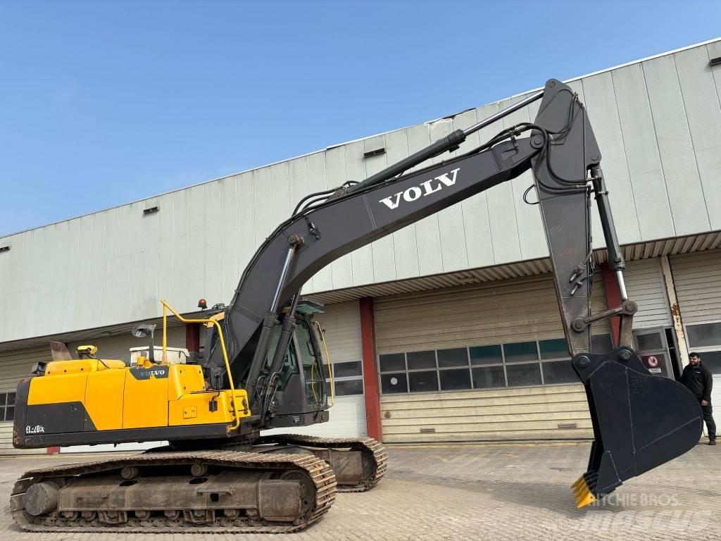 Volvo EC 220 DL Верижен екскаватор