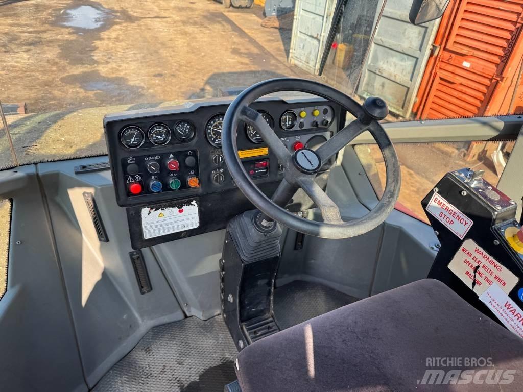 Dynapac CA 512 D Еднобарабанни ролки
