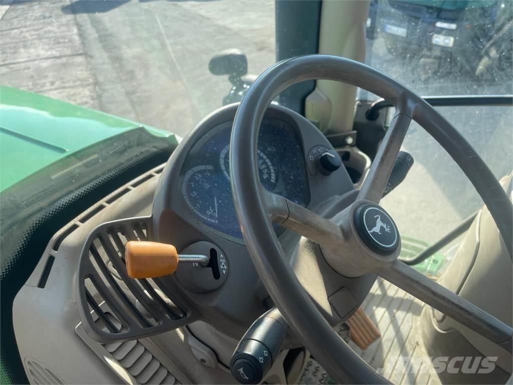 John Deere 6195 R Трактори