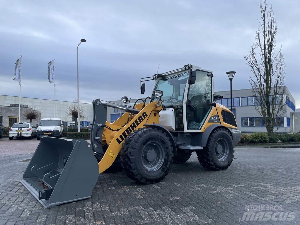 Liebherr L506C Колесни товарачи