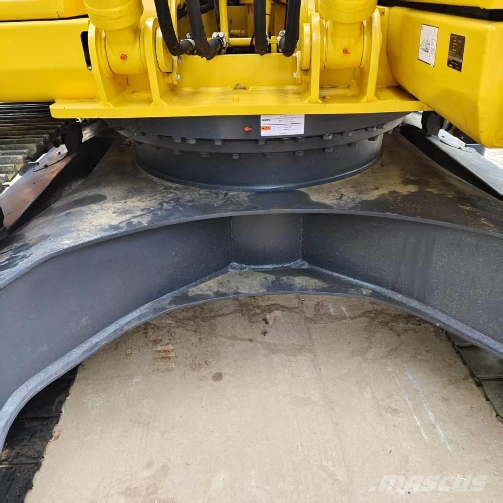 Komatsu PC 200-8 Верижен екскаватор