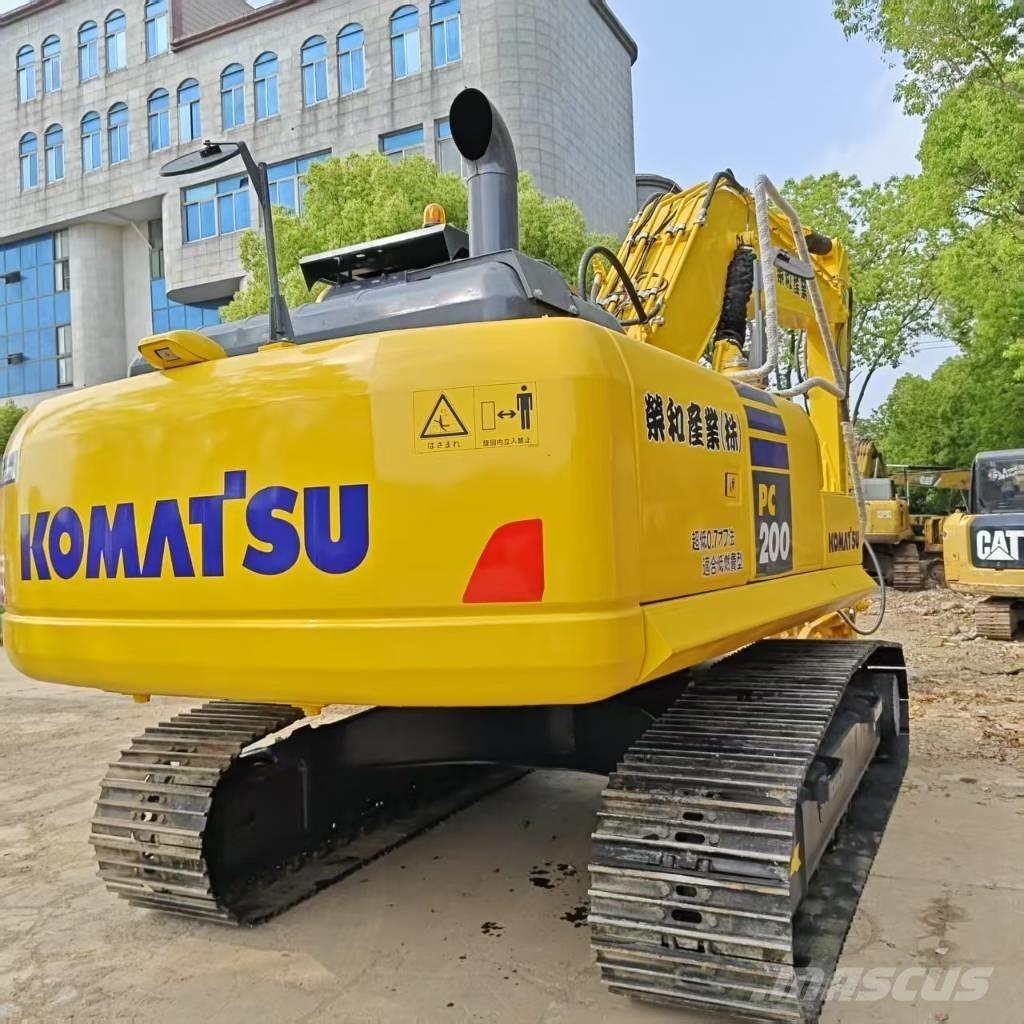 Komatsu PC 200-8 Верижен екскаватор