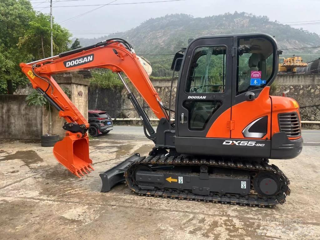 Doosan DX55-9C Мини екскаватори < 7 т